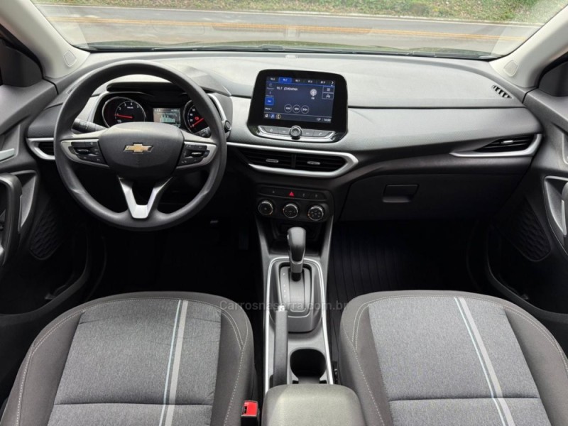 TRACKER 1.0 12V LT TURBO FLEX 4P AUTOMÁTICO - 2022 - DOIS IRMãOS