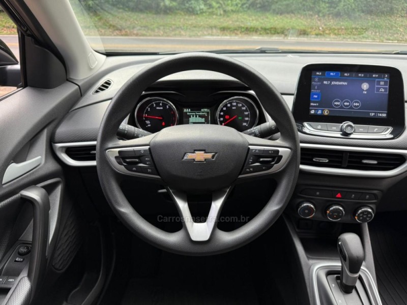 TRACKER 1.0 12V LT TURBO FLEX 4P AUTOMÁTICO - 2022 - DOIS IRMãOS