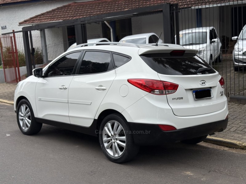 IX35 2.0 MPFI GLS 4X2 16V GASOLINA 4P AUTOMÁTICO - 2015 - PAROBé