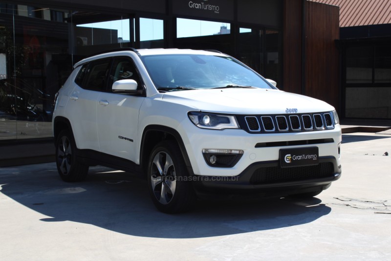 COMPASS 2.0 16V FLEX LONGITUDE AUTOMÁTICO - 2018 - CAXIAS DO SUL