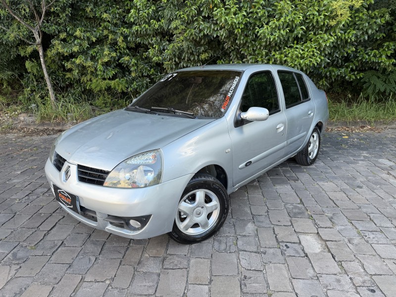clio 1.0 privilege sedan 16v flex 4p manual 2007 caxias do sul