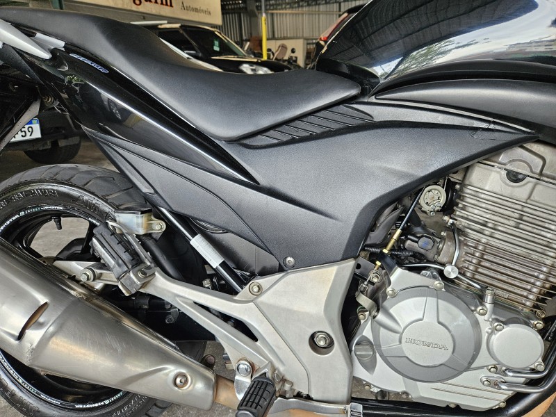 CB 300R  - 2014 - CAXIAS DO SUL
