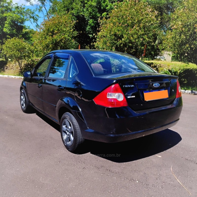 FIESTA 1.0 MPI TREND SEDAN 8V FLEX 4P MANUAL - 2009 - GARIBALDI