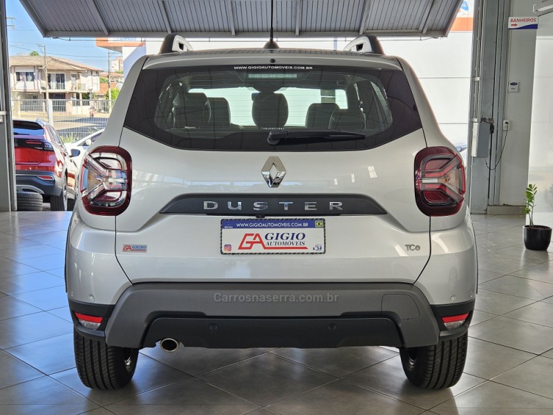DUSTER 1.3 TCE ICONIC PLUS FLEX 4P AUTOMÁTICA - 2025 - TAPEJARA