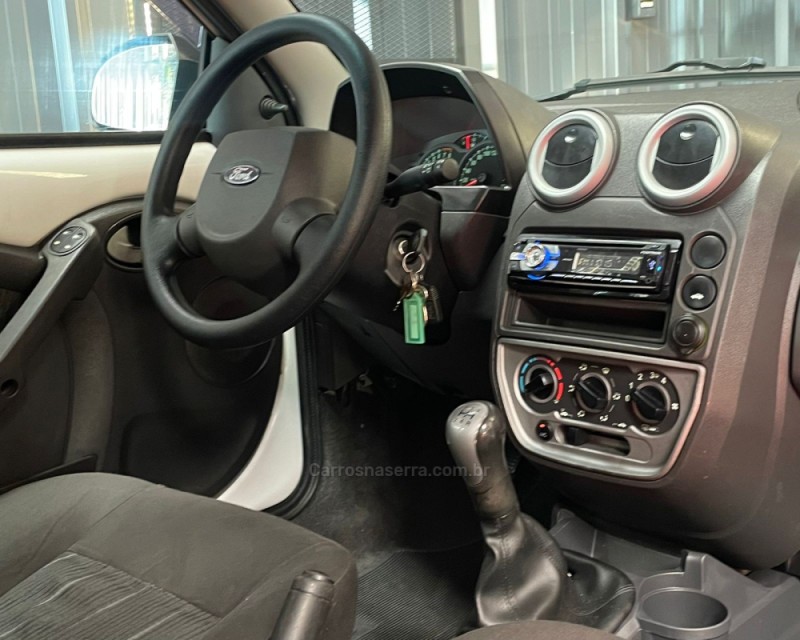 KA 1.0 MPI CLASS 8V FLEX 2P MANUAL - 2011 - VACARIA