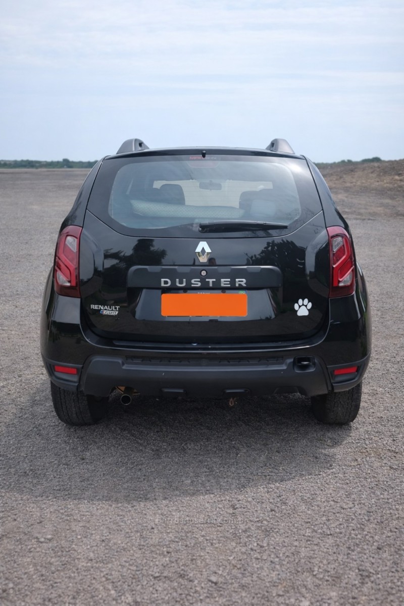 DUSTER 1.6 EXPRESSION 4X2 16V FLEX 4P MANUAL - 2018 - GARIBALDI