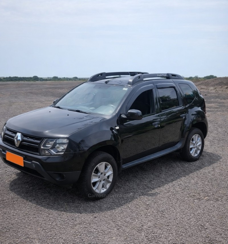 DUSTER 1.6 EXPRESSION 4X2 16V FLEX 4P MANUAL - 2018 - GARIBALDI