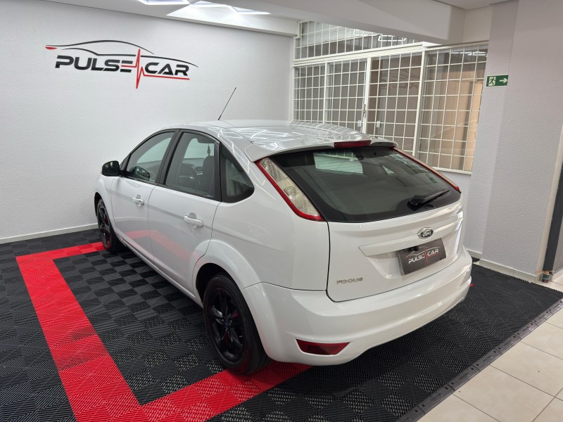 FOCUS 1.6 GLX 16V FLEX 4P MANUAL - 2013 - CAXIAS DO SUL