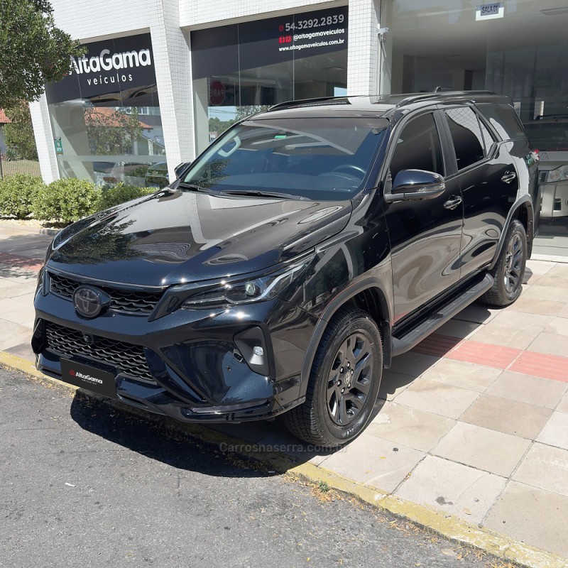 hilux sw4 2.8 4x4 srx platinum turbo diesel 4p automatico 2025 flores da cunha