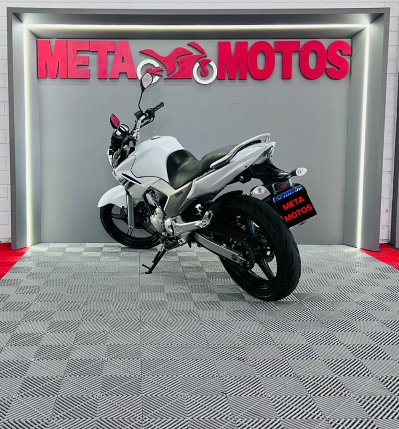 FAZER YS 250 - 2015 - CAMPO BOM