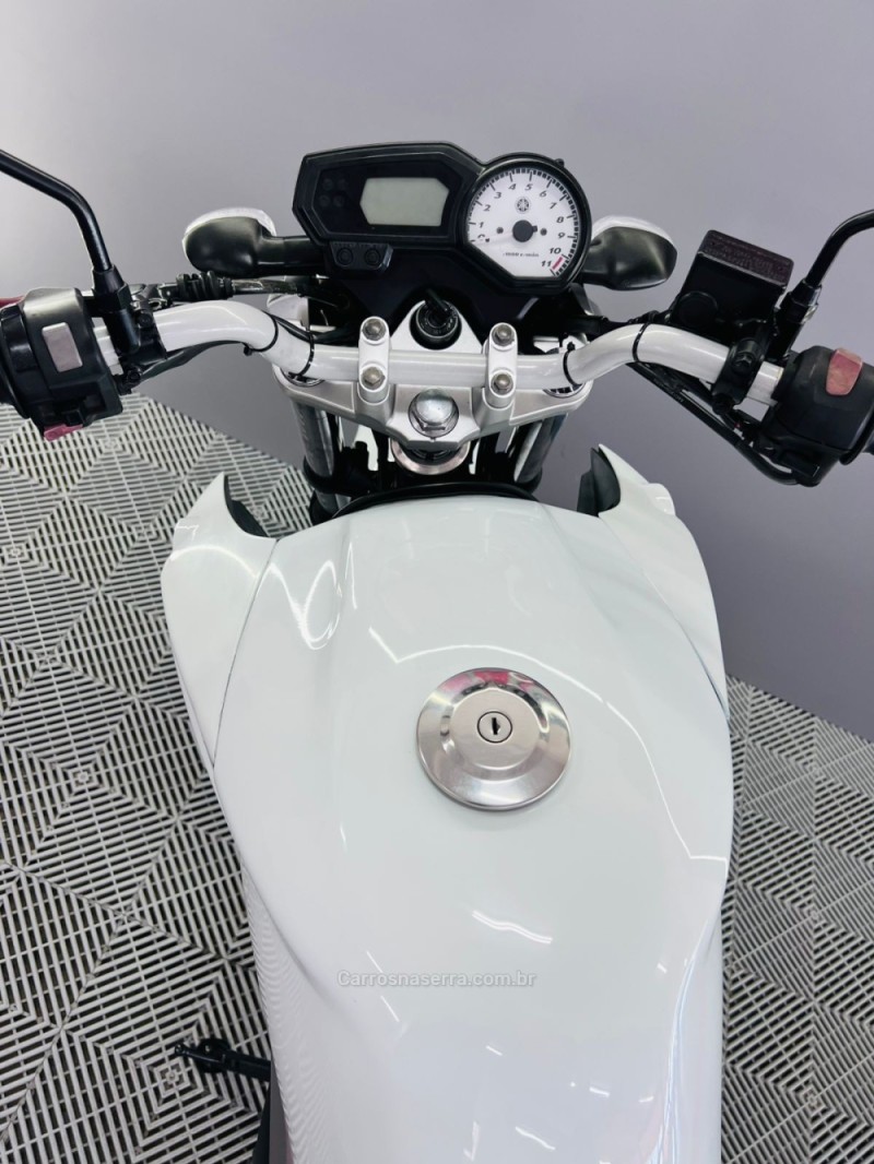 FAZER YS 250 - 2015 - CAMPO BOM