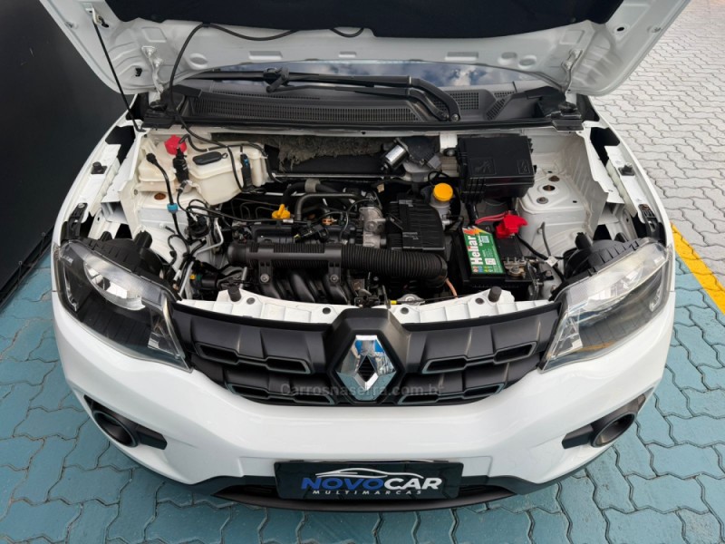 KWID 1.0 12V SCE FLEX INTENSE MANUAL - 2019 - ESTâNCIA VELHA