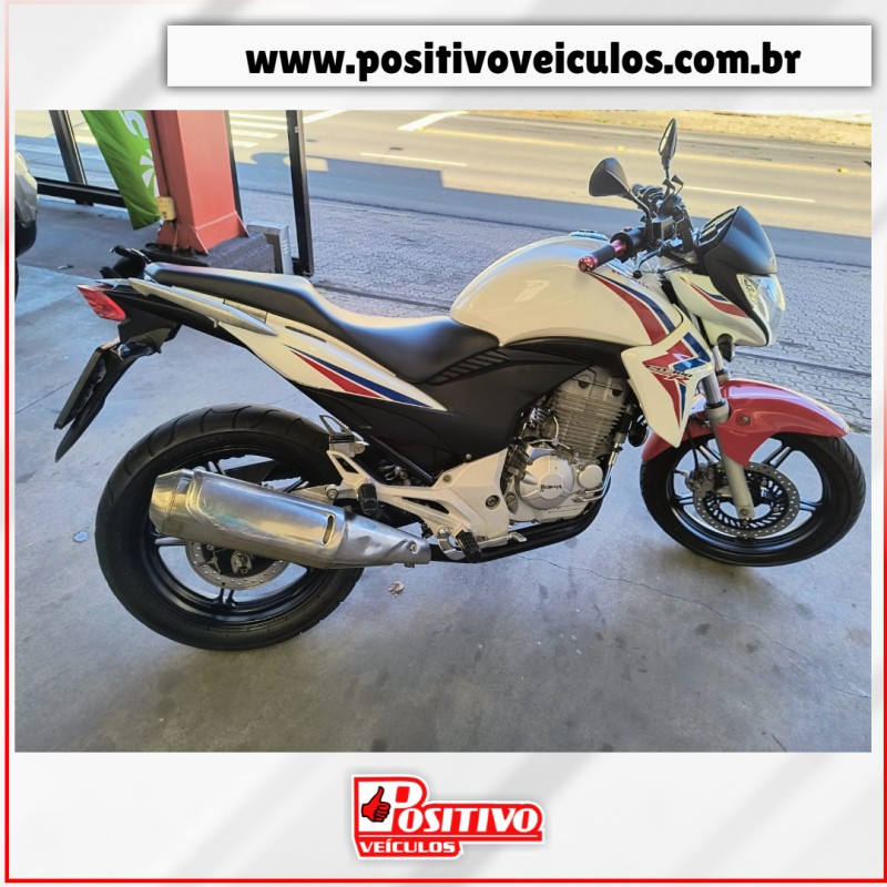 CB 300R  - 2015 - CAXIAS DO SUL