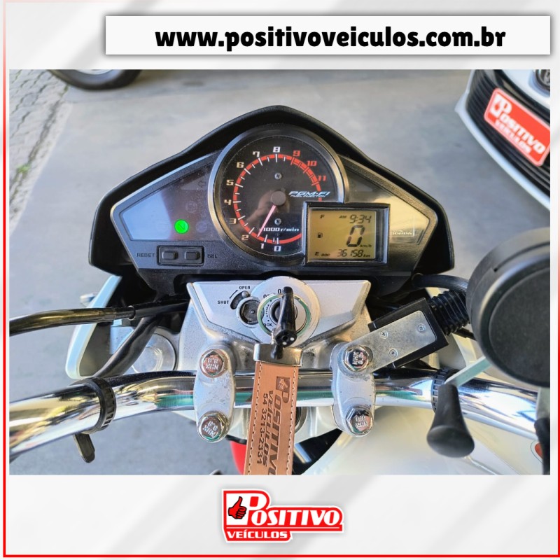 CB 300R  - 2015 - CAXIAS DO SUL