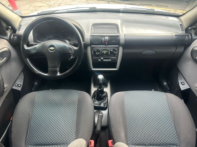 CLASSIC 1.0 MPFI 8V GASOLINA 4P MANUAL - 2012 - TRêS COROAS