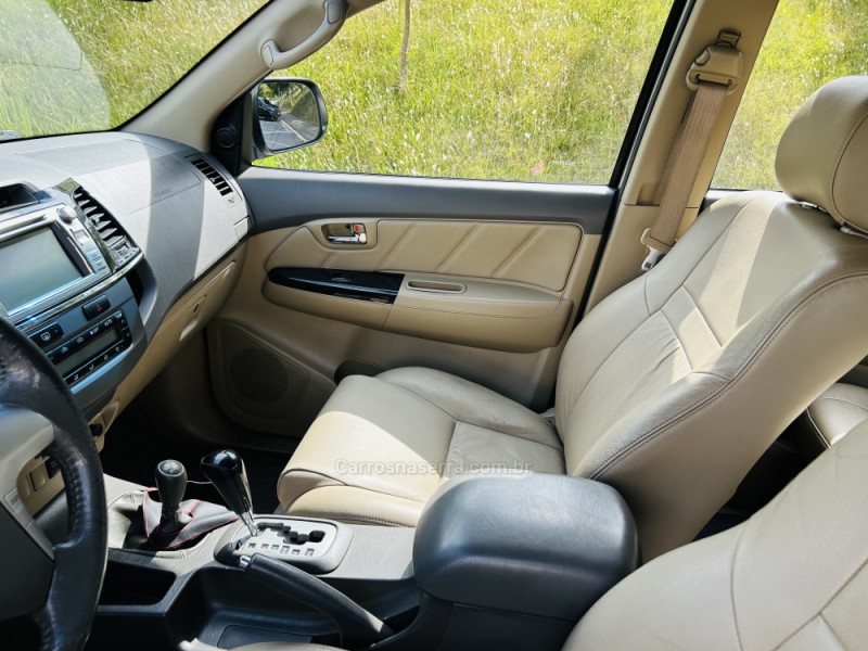 HILUX SW4 3.0 SRV 4X4 16V TURBO INTERCOOLER DIESEL 4P AUTOMÁTICO - 2013 - BENTO GONçALVES