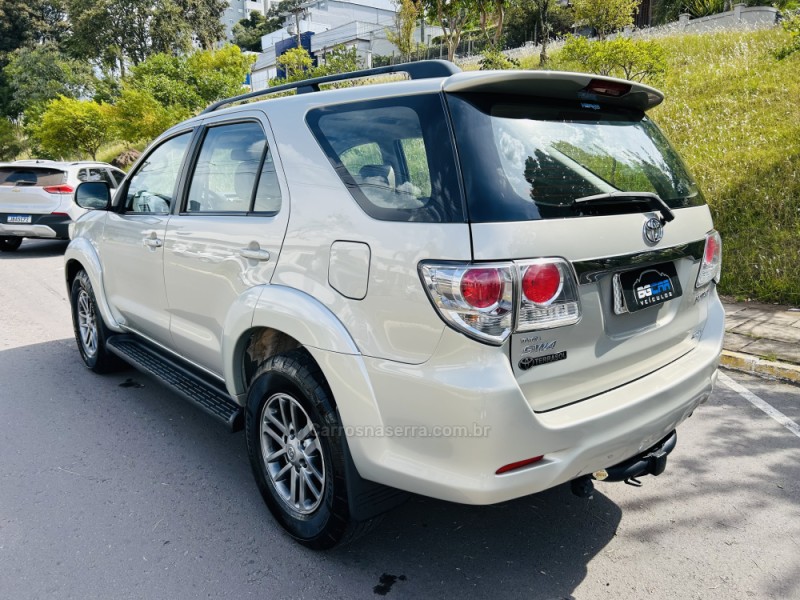 HILUX SW4 3.0 SRV 4X4 16V TURBO INTERCOOLER DIESEL 4P AUTOMÁTICO - 2013 - BENTO GONçALVES