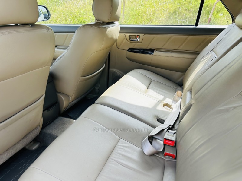 HILUX SW4 3.0 SRV 4X4 16V TURBO INTERCOOLER DIESEL 4P AUTOMÁTICO - 2013 - BENTO GONçALVES