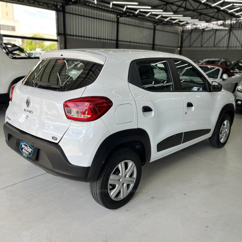 KWID 1.0 12V SCE FLEX ZEN MANUAL - 2019 - CANOAS