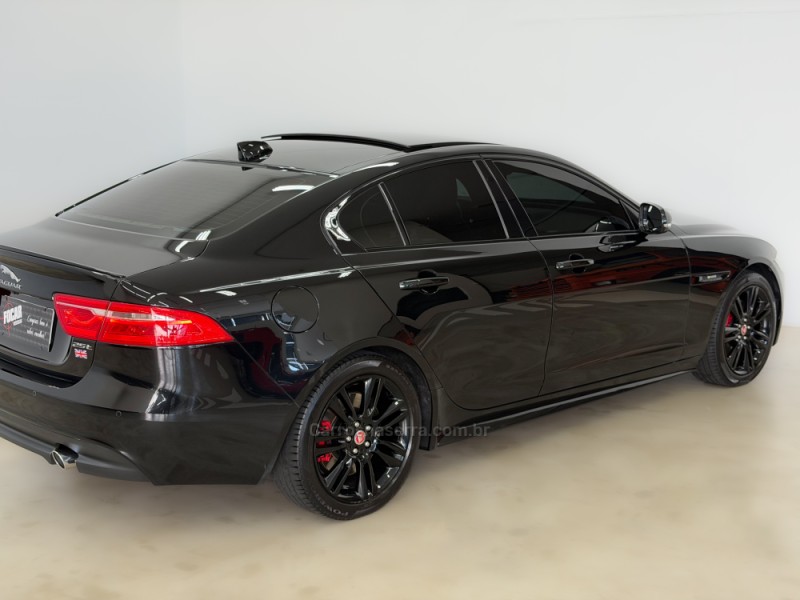 XE 2.0 16V SI4 TURBO GASOLINA R-SPORT 4P AUTOMÁTICO - 2017 - CAXIAS DO SUL