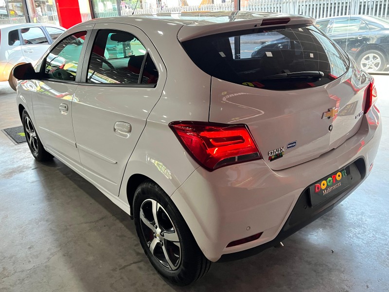 ONIX 1.4 MPFI LTZ 8V FLEX 4P MANUAL - 2018 - SãO LEOPOLDO