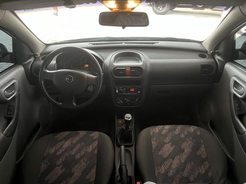 CORSA 1.0 MPFI 8V GASOLINA 4P MANUAL - 2003 - CAXIAS DO SUL