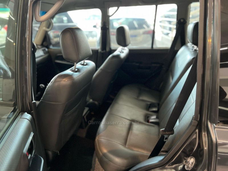 PAJERO TR4 2.0 4X4 16V 140CV FLEX 4P MANUAL - 2009 - CAXIAS DO SUL