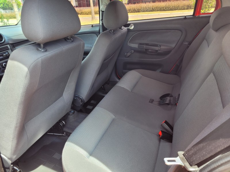 GOL 1.0 MI 8V FLEX 4P MANUAL G.V - 2010 - CARLOS BARBOSA