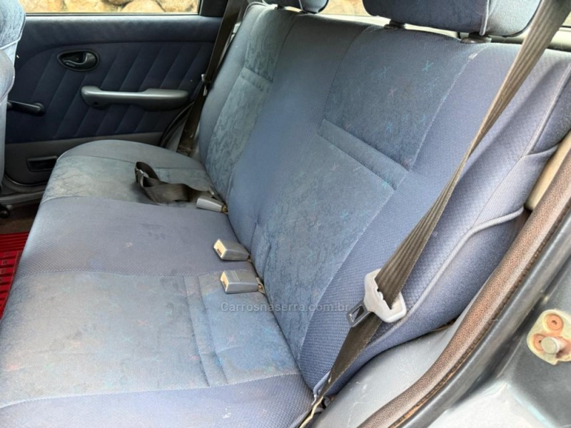 PALIO 1.6 MPI ADVENTURE WEEKEND 8V GASOLINA 4P MANUAL - 2000 - IVOTI