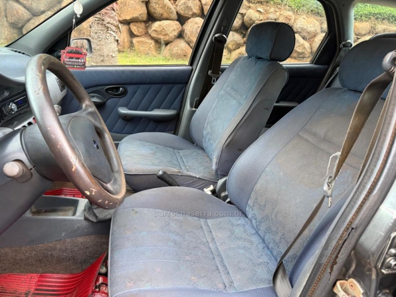 PALIO 1.6 MPI ADVENTURE WEEKEND 8V GASOLINA 4P MANUAL - 2000 - IVOTI