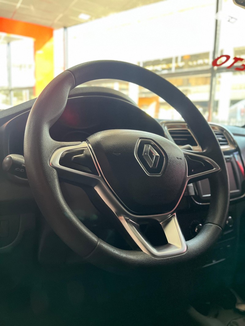 LOGAN 1.0 ZEN 12V FLEX 4P MANUAL - 2022 - SãO LEOPOLDO