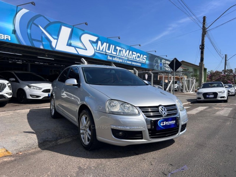 JETTA 2.5 I 20V 170CV GASOLINA 4P TIPTRONIC - 2009 - VENâNCIO AIRES
