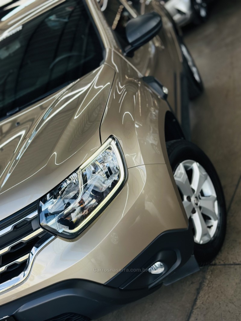 DUSTER 1.6 ZEN 16V FLEX 4P MANUAL - 2022 - CANELA