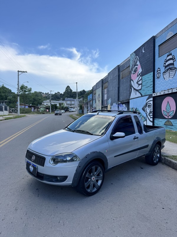 STRADA 1.4 MPI TREKKING CE 8V FLEX 2P MANUAL - 2010 - CAXIAS DO SUL