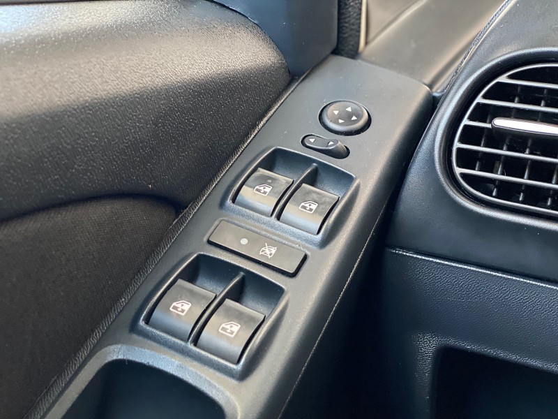 IDEA 1.4 MPI ATTRACTIVE 8V FLEX 4P MANUAL - 2015 - CAXIAS DO SUL