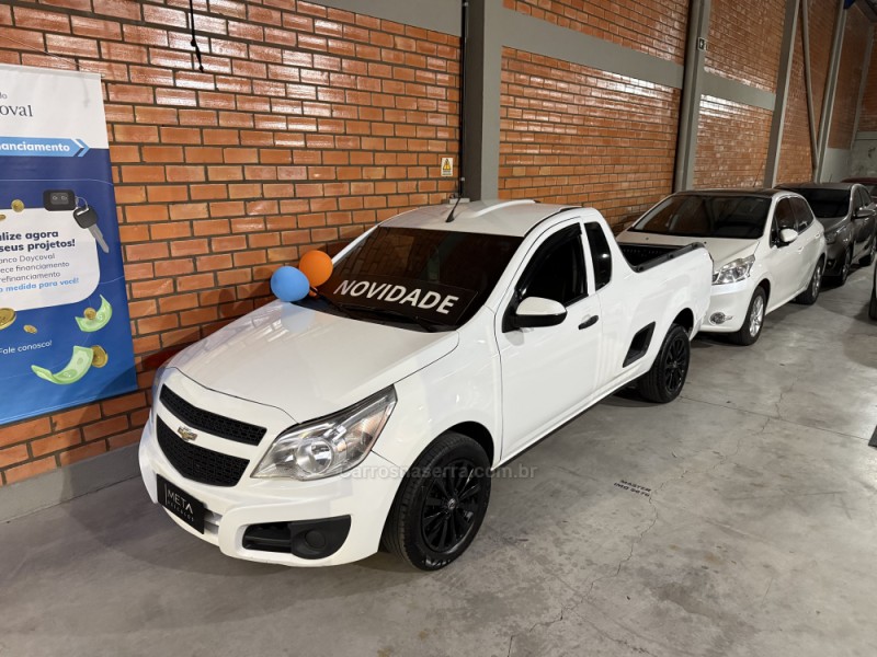 MONTANA 1.4 MPFI LS CS 8V FLEX 2P MANUAL