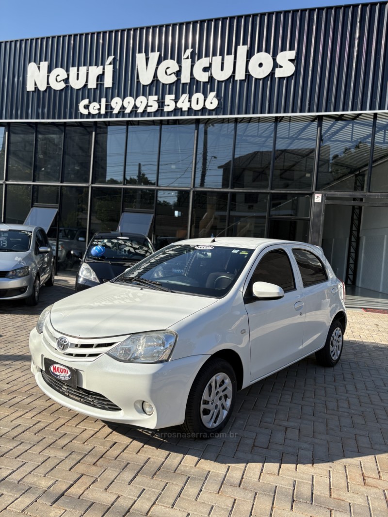 ETIOS 1.3 X 16V FLEX 4P MANUAL - 2016 - LAJEADO