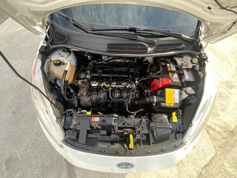 FIESTA 1.6 TITANIUM SEDAN 16V FLEX 4P AUTOMÁTICO - 2015 - CAXIAS DO SUL