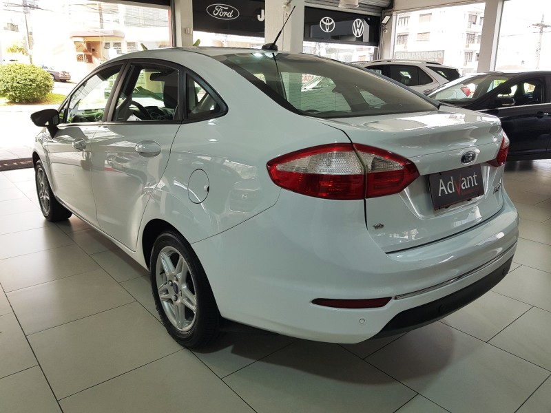 FIESTA 1.6 SEL SEDAN 16V FLEX 4P AUTOMÁTICO - 2017 - CAXIAS DO SUL