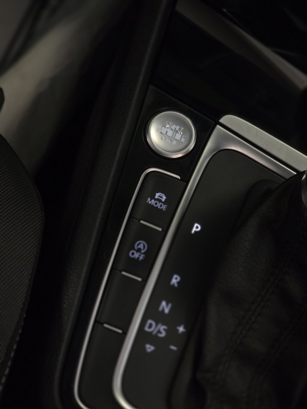 GOLF 1.4 TSI HIGHLINE 16V GASOLINA 4P AUTOMÁTICO - 2015 - CAXIAS DO SUL