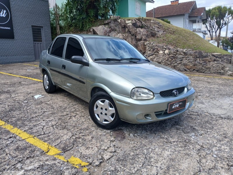 CLASSIC 1.0 MPFI LIFE 8V FLEX 4P MANUAL - 2006 - FARROUPILHA