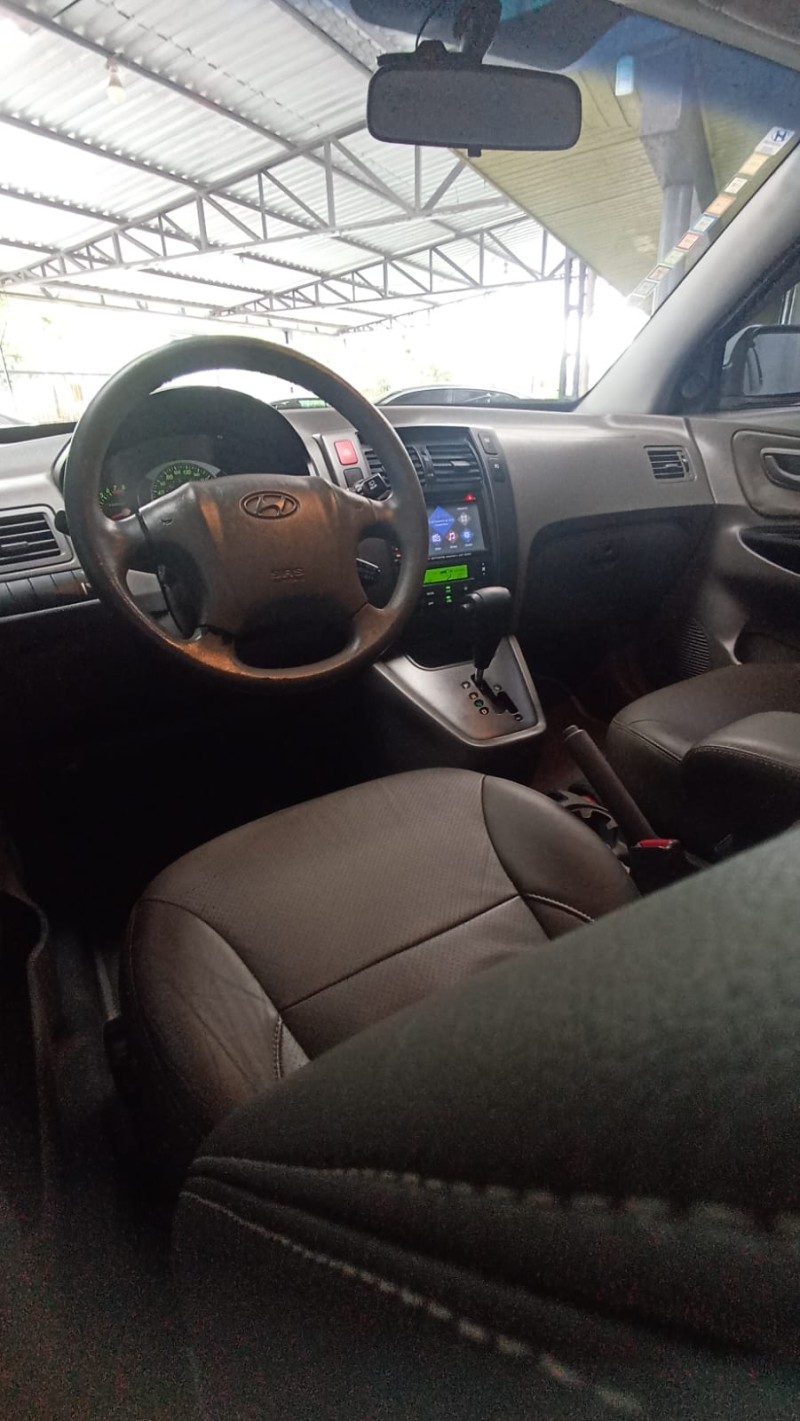 TUCSON 2.0 MPFI GLS 16V 143CV 2WD GASOLINA 4P AUTOMÁTICO - 2011 - CAXIAS DO SUL