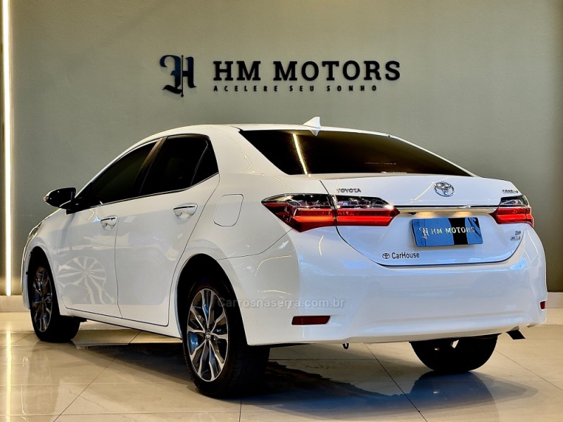COROLLA 2.0 ALTIS 16V FLEX 4P AUTOMÁTICO - 2018 - CAXIAS DO SUL