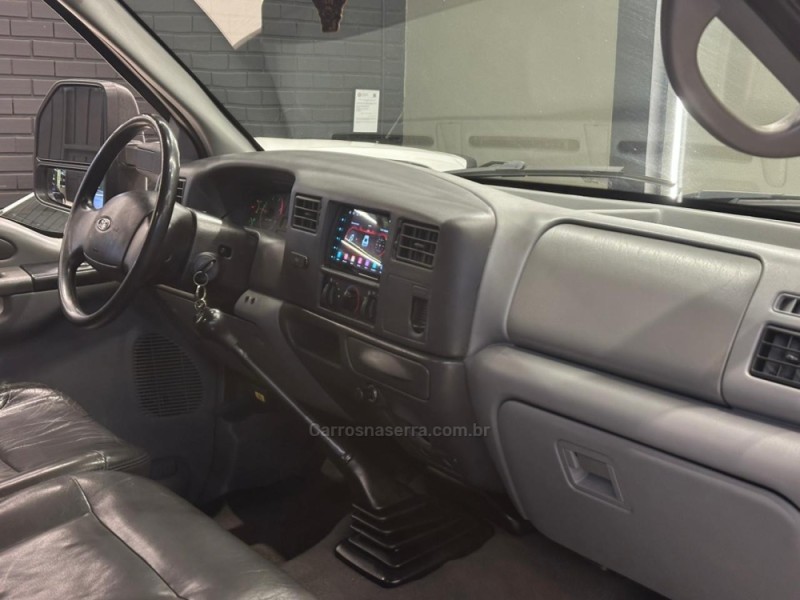 F-250 3.9 XLT 4X2 CS DIESEL 2P MANUAL - 2009 - CAXIAS DO SUL