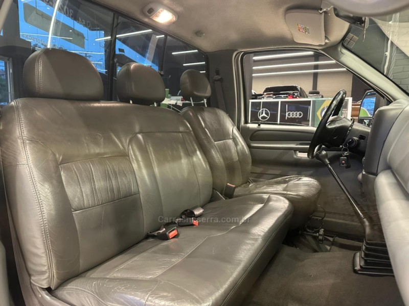 F-250 3.9 XLT 4X2 CS DIESEL 2P MANUAL - 2009 - CAXIAS DO SUL