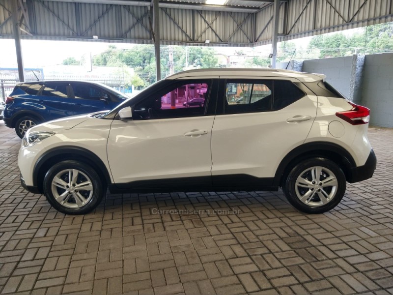 KICKS 1.6 16V SENSE FLEXSTART 4P MANUAL - 2021 - CAXIAS DO SUL