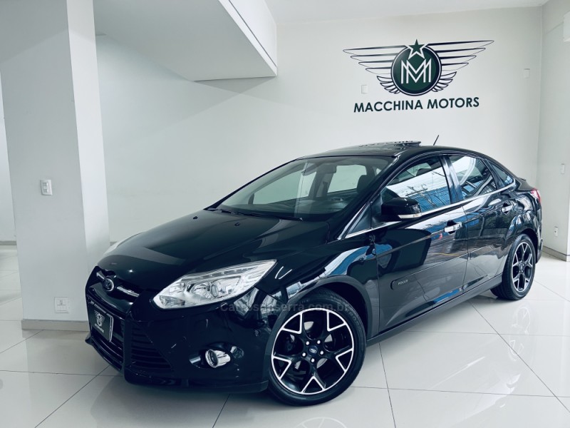 FOCUS 2.0 TITANIUM PLUS SEDAN 16V FLEX 4P AUTOMÁTICO - 2014 - CAXIAS DO SUL