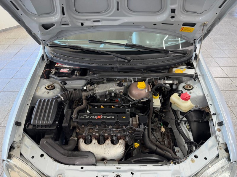 CORSA 1.0 MPFI CLASSIC SEDAN LIFE 8V FLEX 4P MANUAL - 2008 - CAXIAS DO SUL