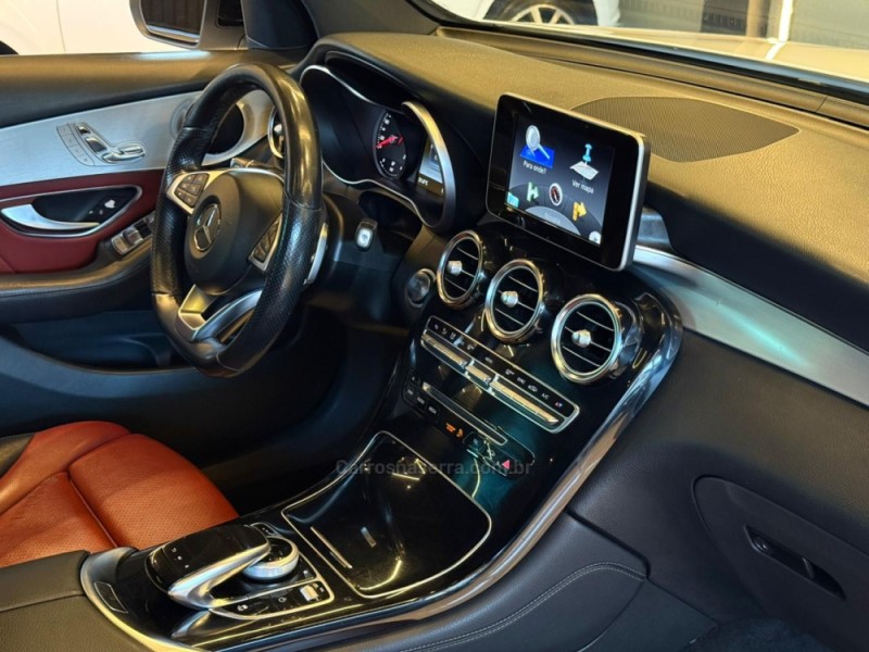 GLC 250 2.0 16V CGI GASOLINA SPORT 4MATIC 9G-TRONIC - 2017 - CAXIAS DO SUL