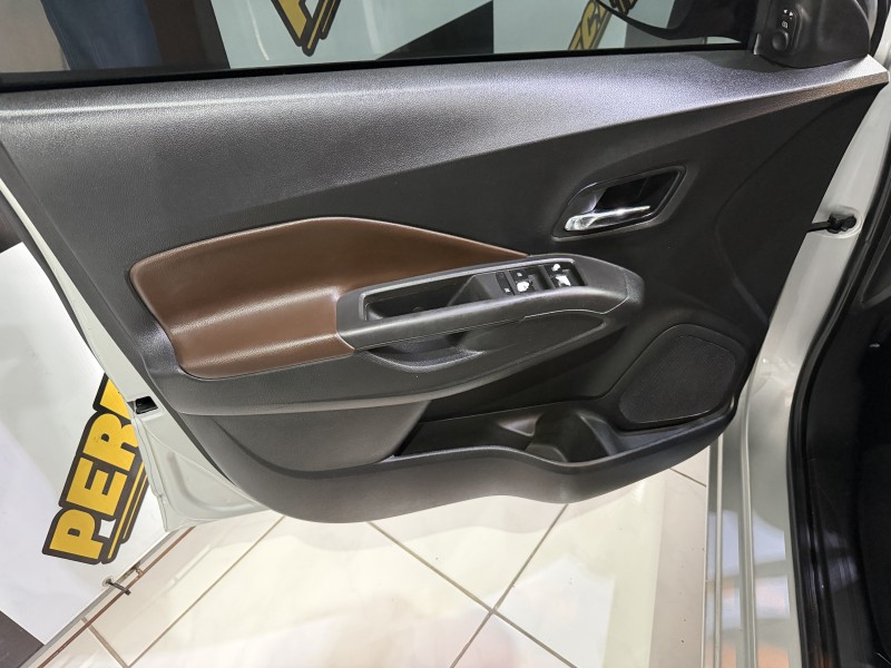 COBALT 1.8 MPFI LTZ 8V FLEX 4P MANUAL - 2019 - PORTãO